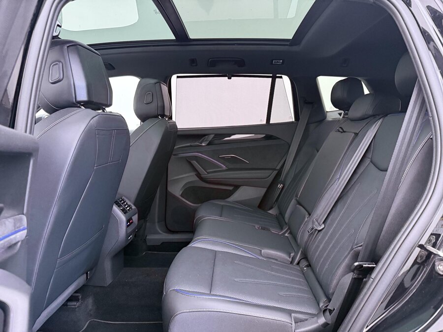 Volkswagen Tayron 1.5 eHybrid R-Line Edition