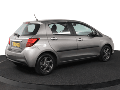 Toyota Yaris 1.5 Hybrid Lease - Afbeelding 2