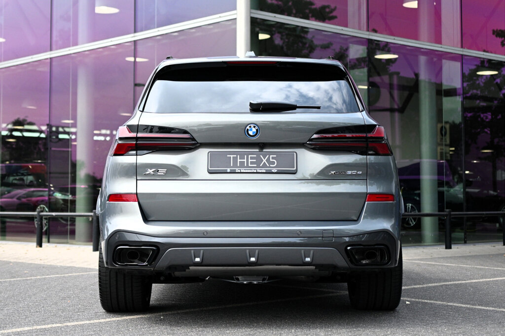 BMW X5 12