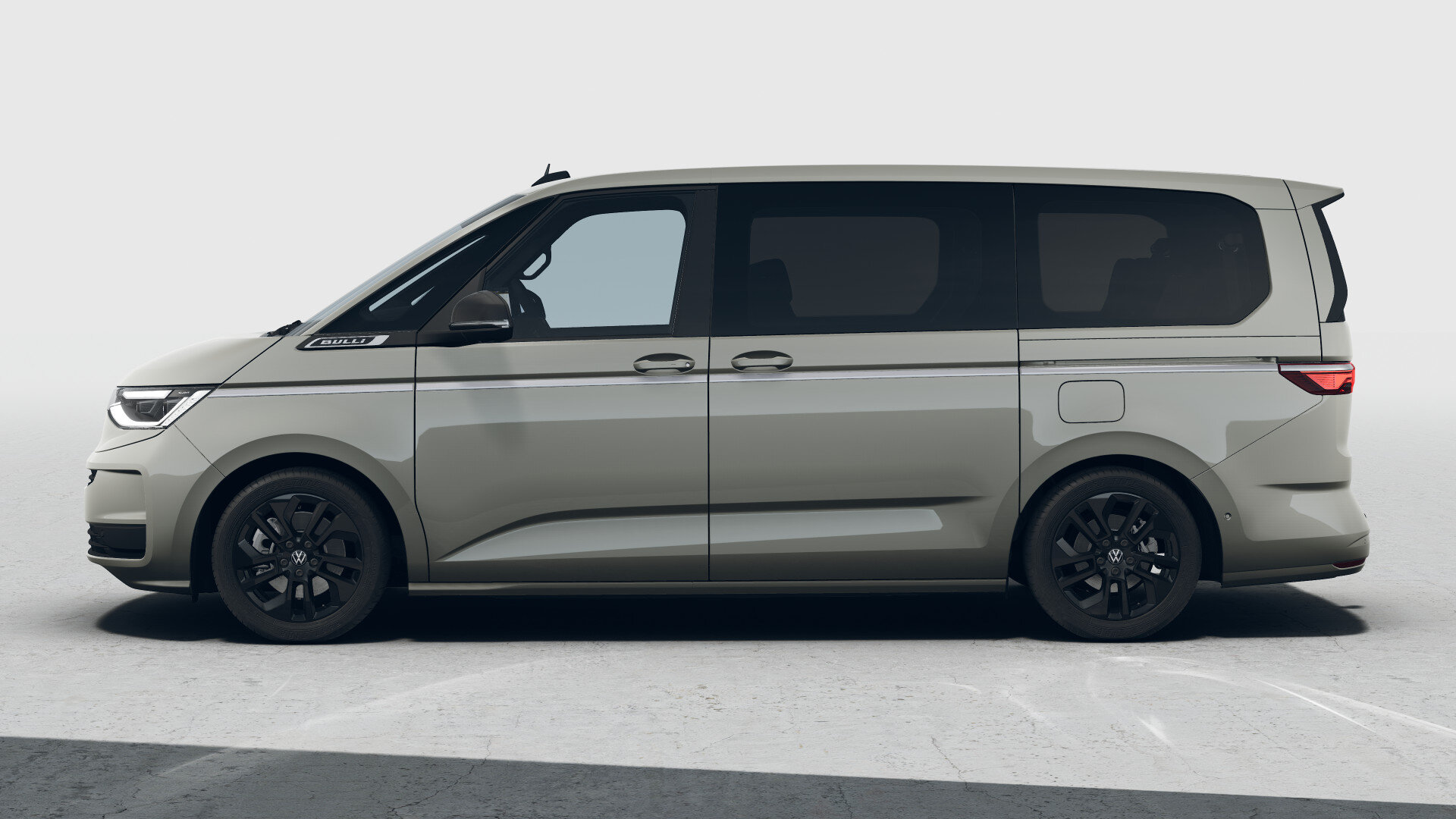 Volkswagen Multivan 1.5 eHybrid 245pk L2 Bulli Edition 4Motion - Afbeelding 3