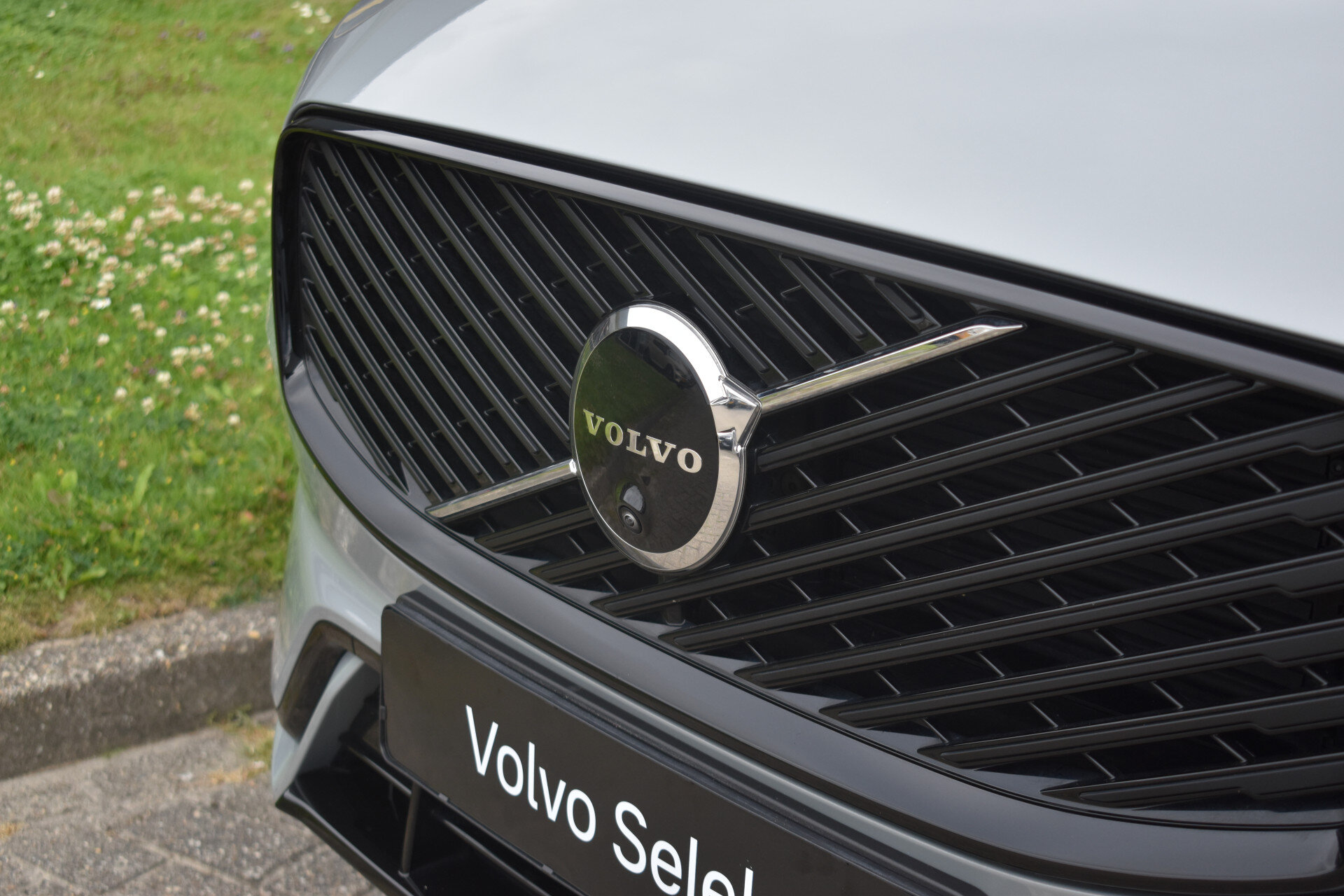 Volvo XC60 T6 AWD 350PK Plug-in Hybrid Plus Dark - Afbeelding 5