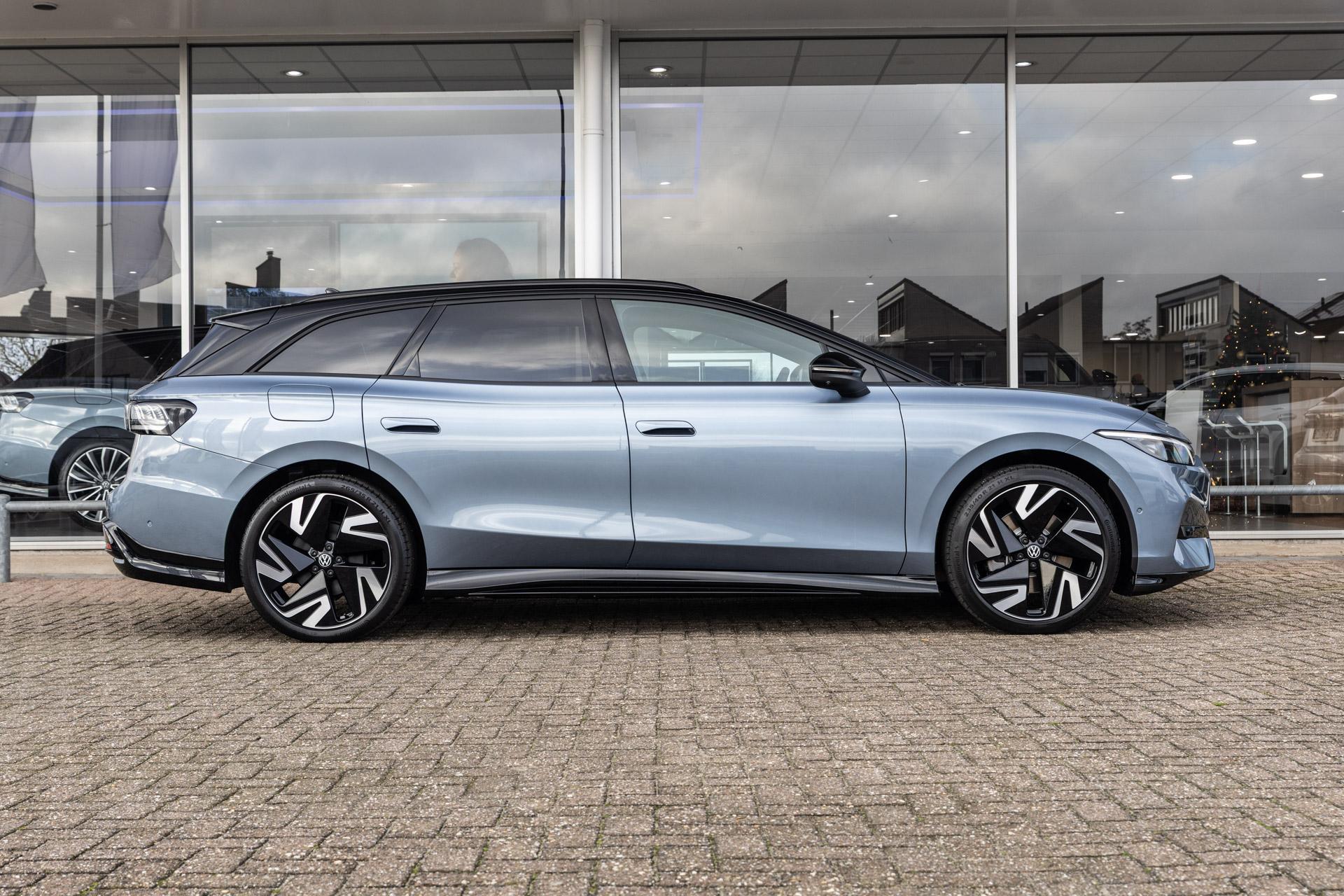 Volkswagen ID.7 Tourer 286pk Pro Limited Edition 77 kWh - Afbeelding 3