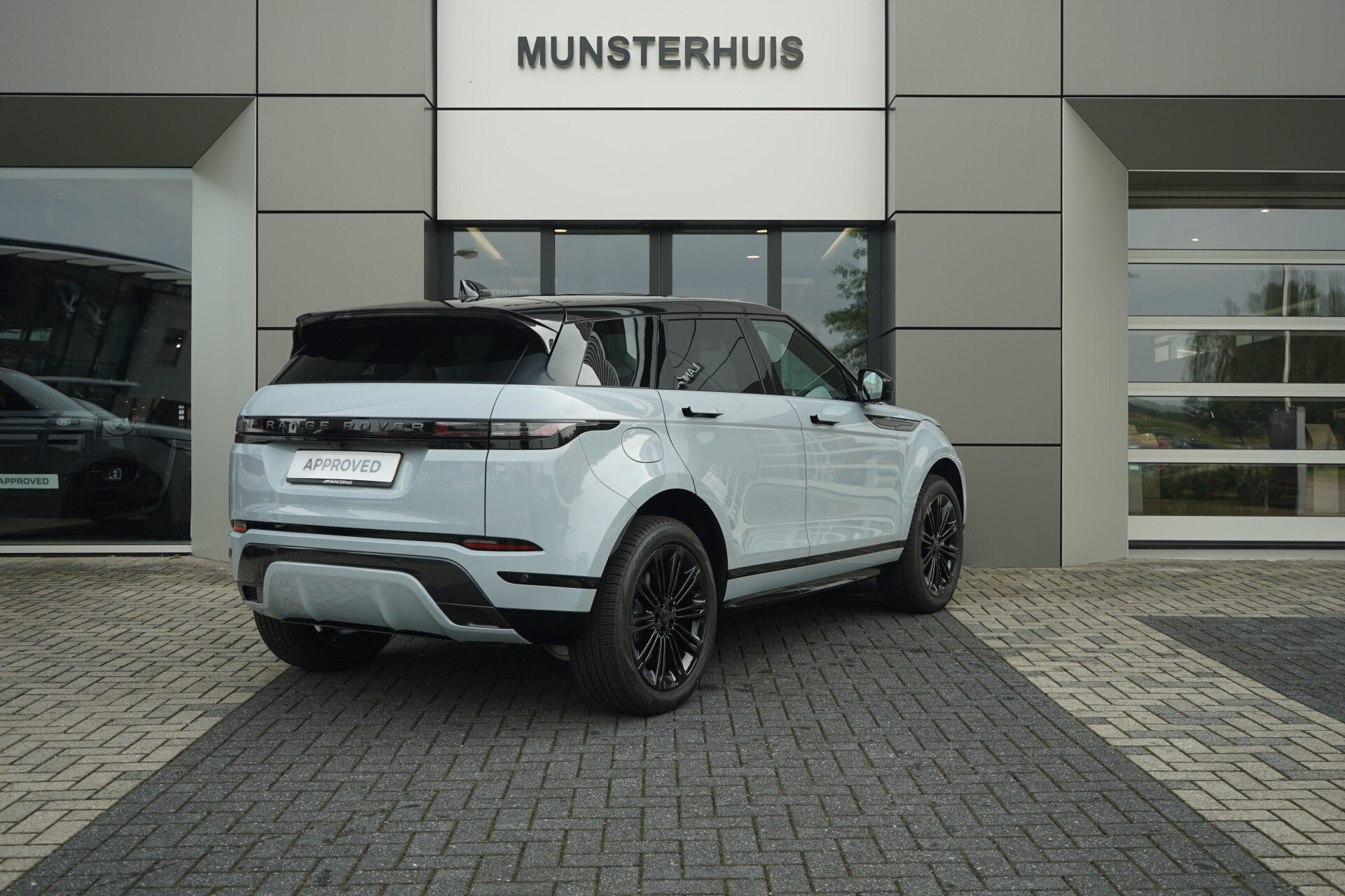 Land Rover Range Rover Evoque P270e PHEV AWD Business Dynamic Edition - Afbeelding 2
