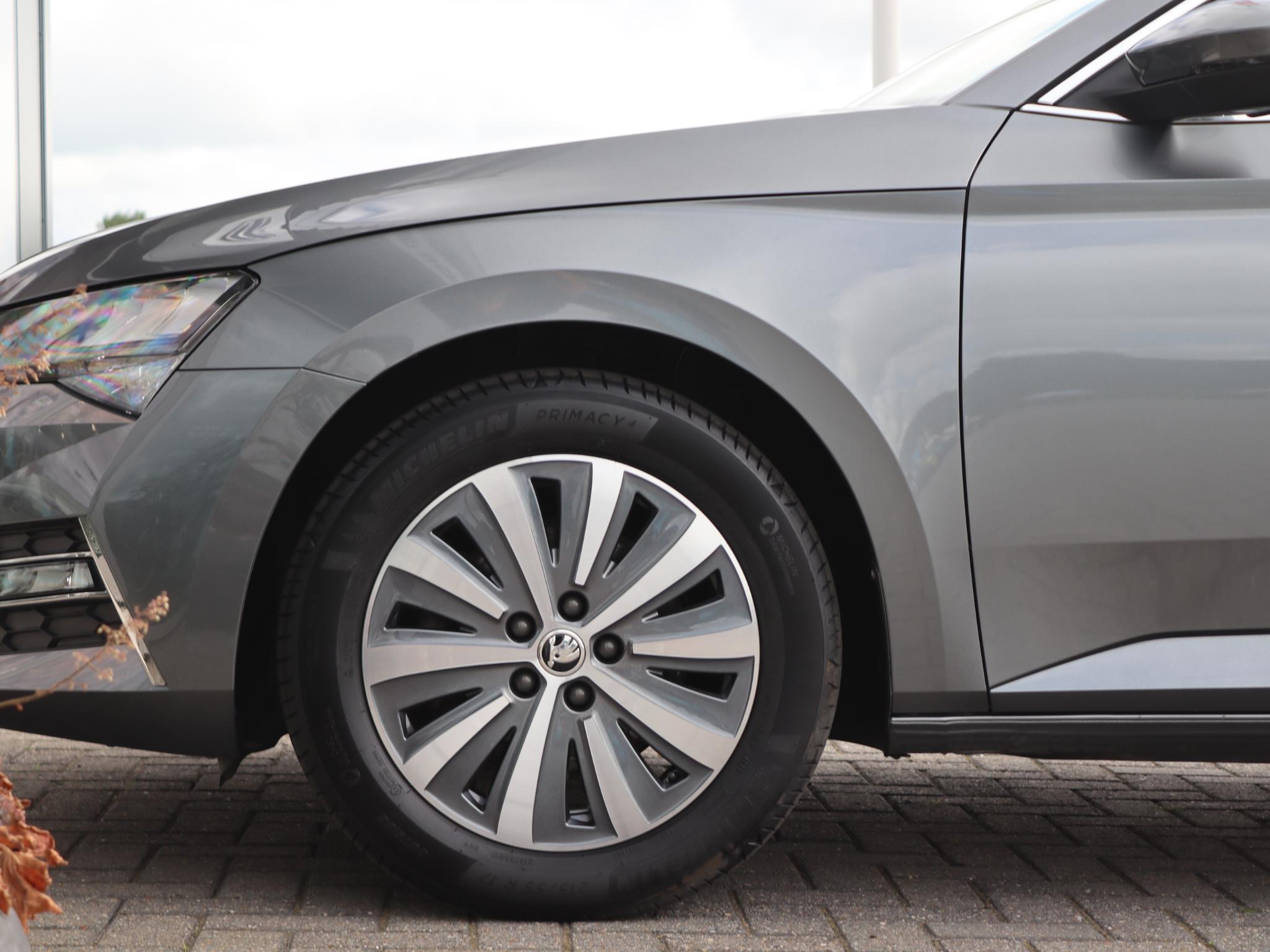 Škoda Superb Combi 1.4 TSI 218 pk DSG iV Ambition - Afbeelding 2