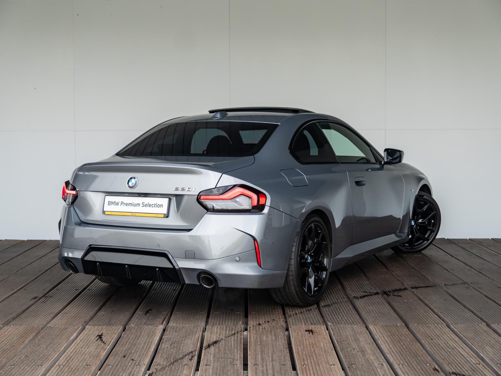 BMW 2 Serie Coupé 220i - Afbeelding 2