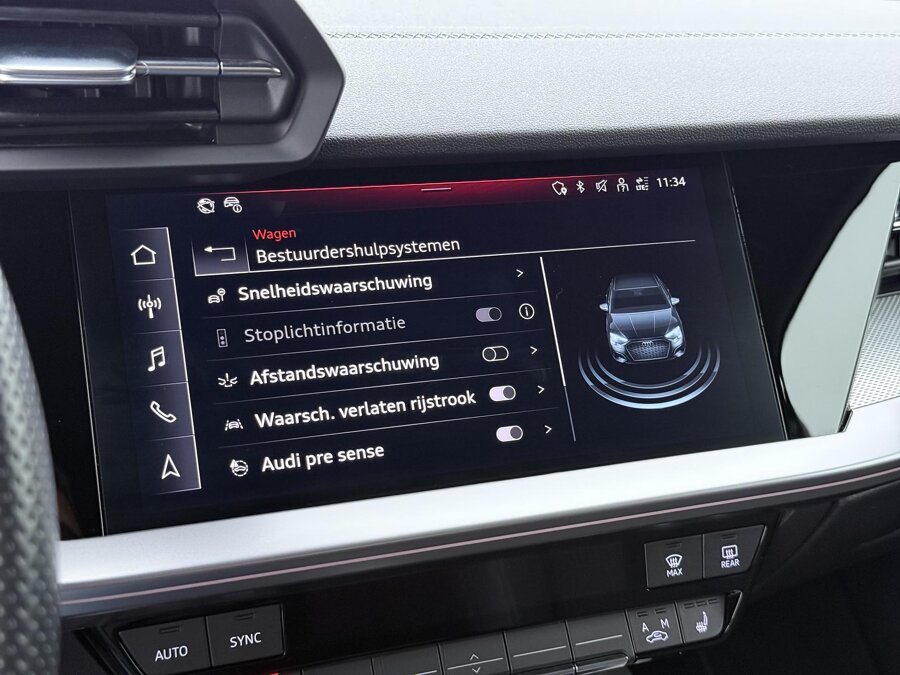 Audi A3 Limousine 30 TFSI S-Line edition