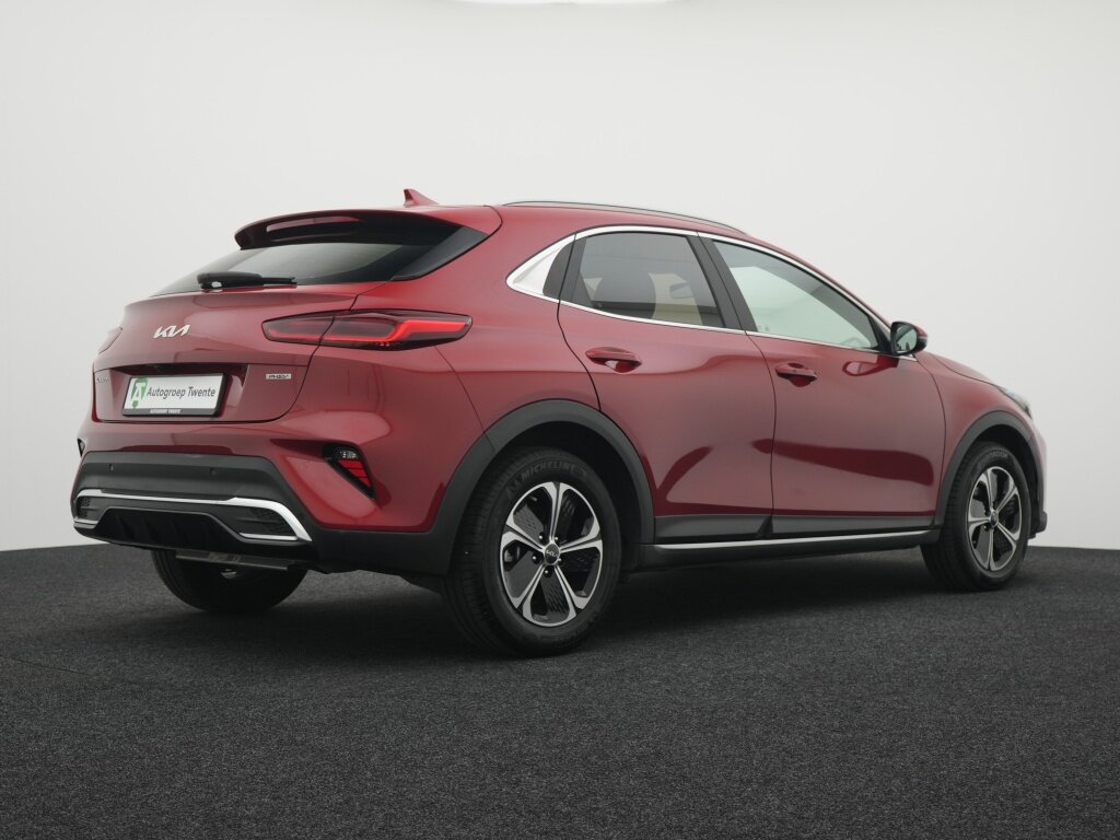 Kia XCeed 1.6 GDi PHEV Dynamic Line | Carplay Navigatie | Camera | Cruise control - Afbeelding 2