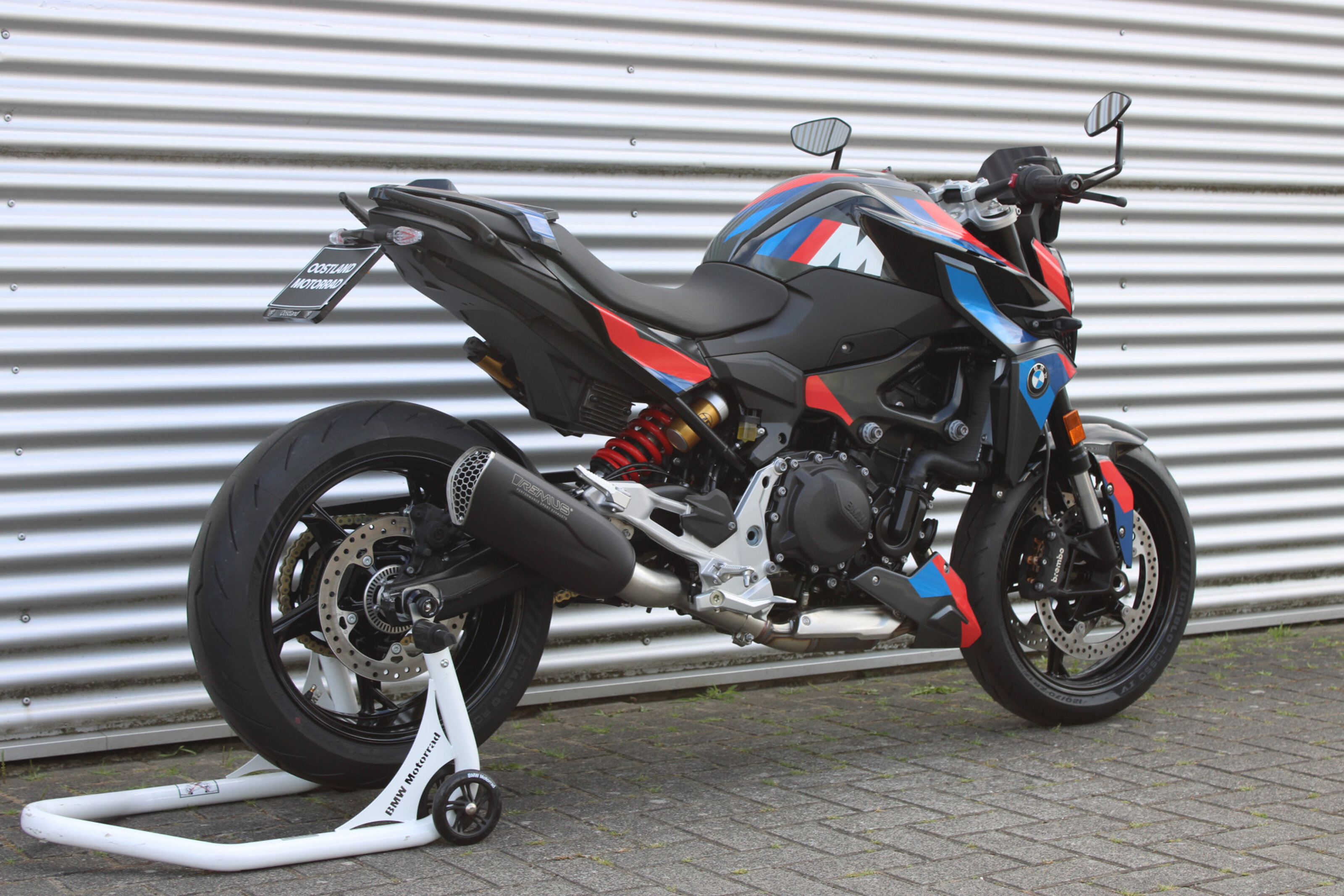 BMW F 900 R 7