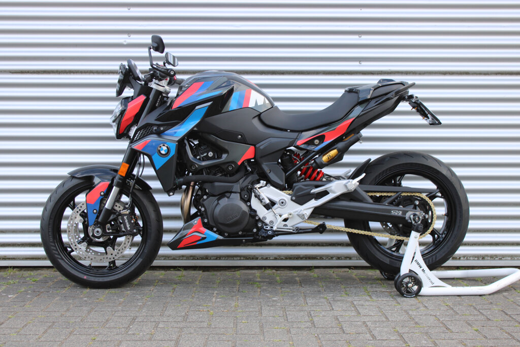 BMW F 900 R 21