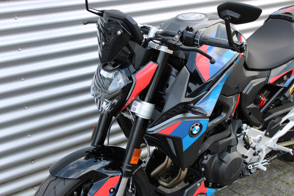 BMW F 900 R 23