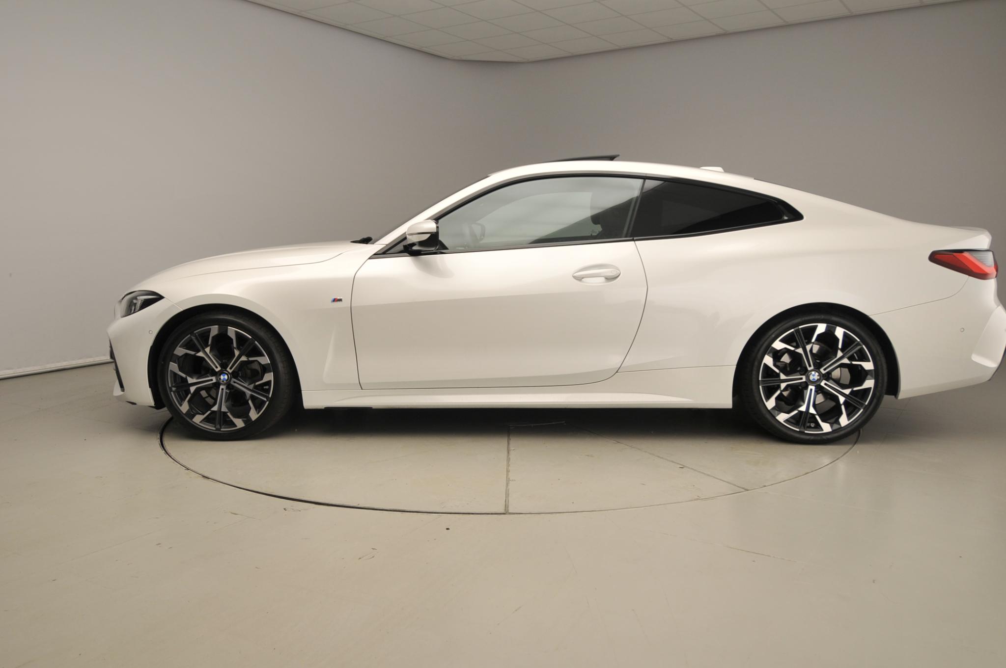 BMW 4 Serie Coupé 420i - Afbeelding 2
