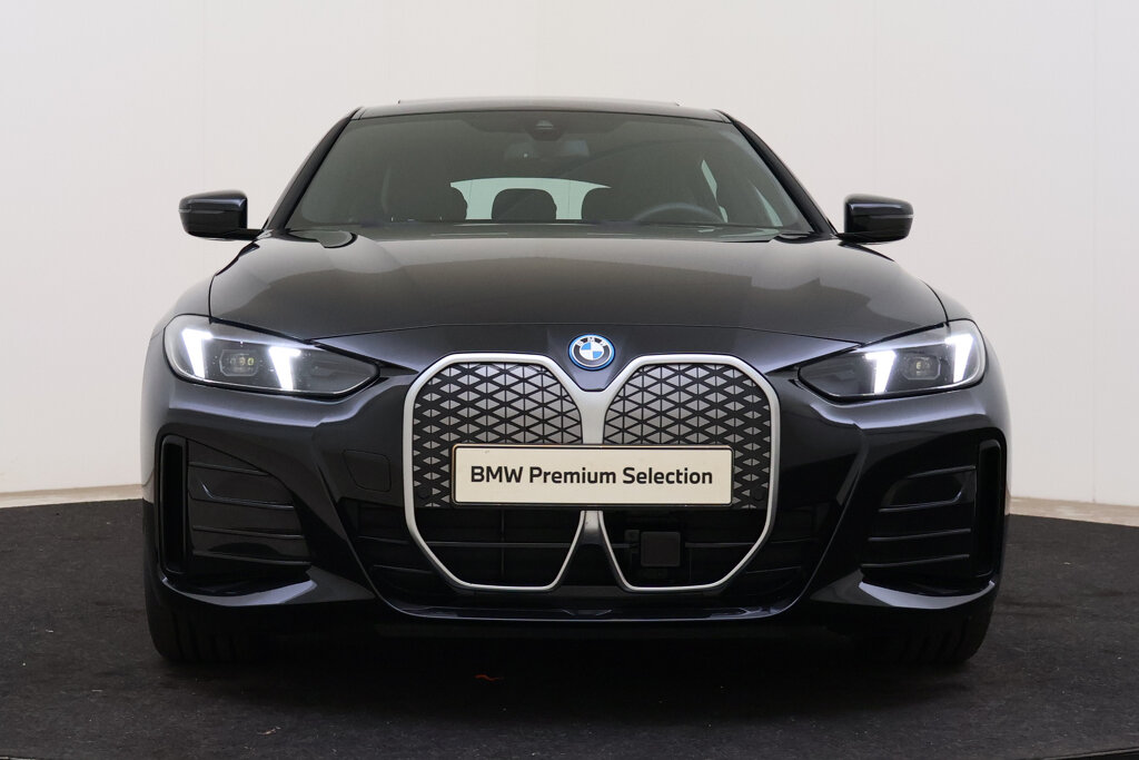 BMW i4 4