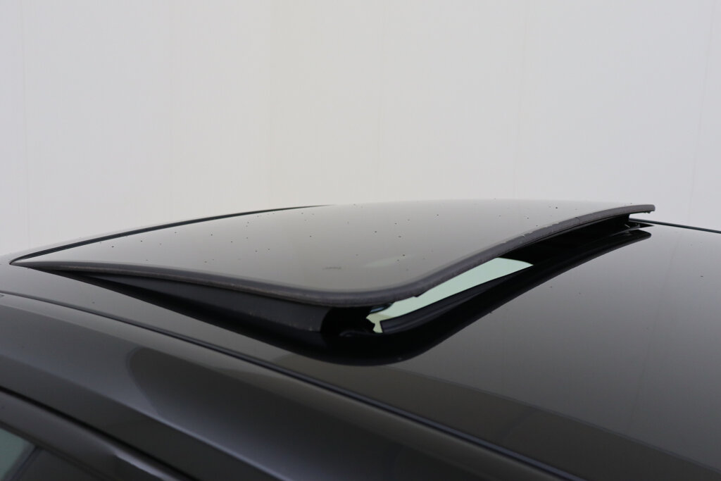 BMW i4 49