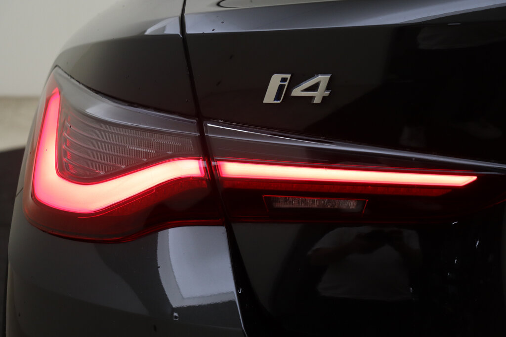 BMW i4 50