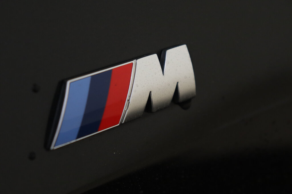 BMW i4 53