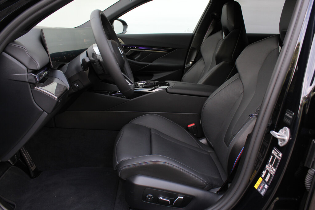 BMW i5 7