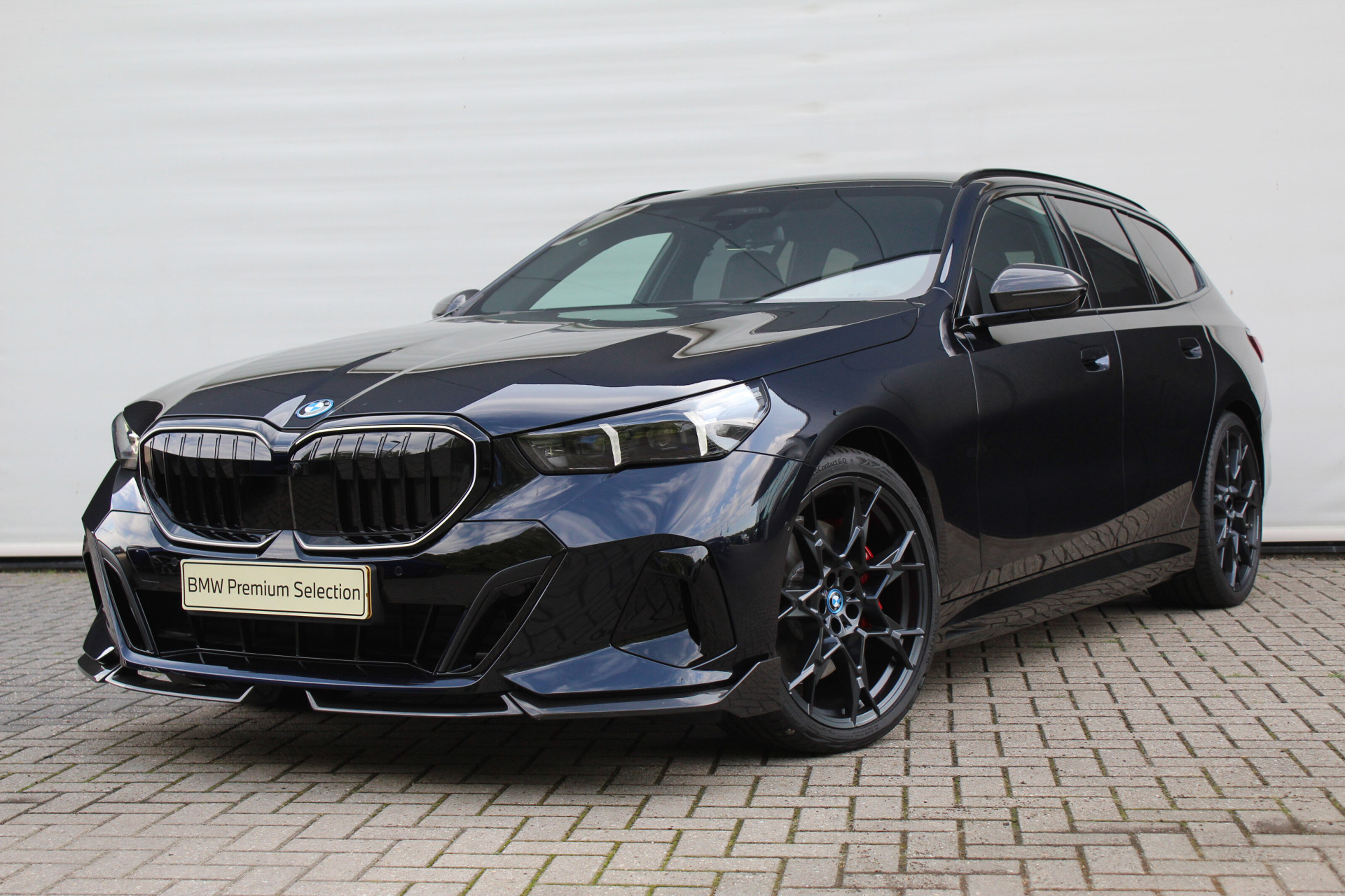 BMW i5 9