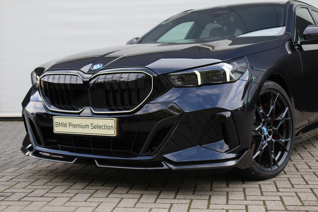 BMW i5 11