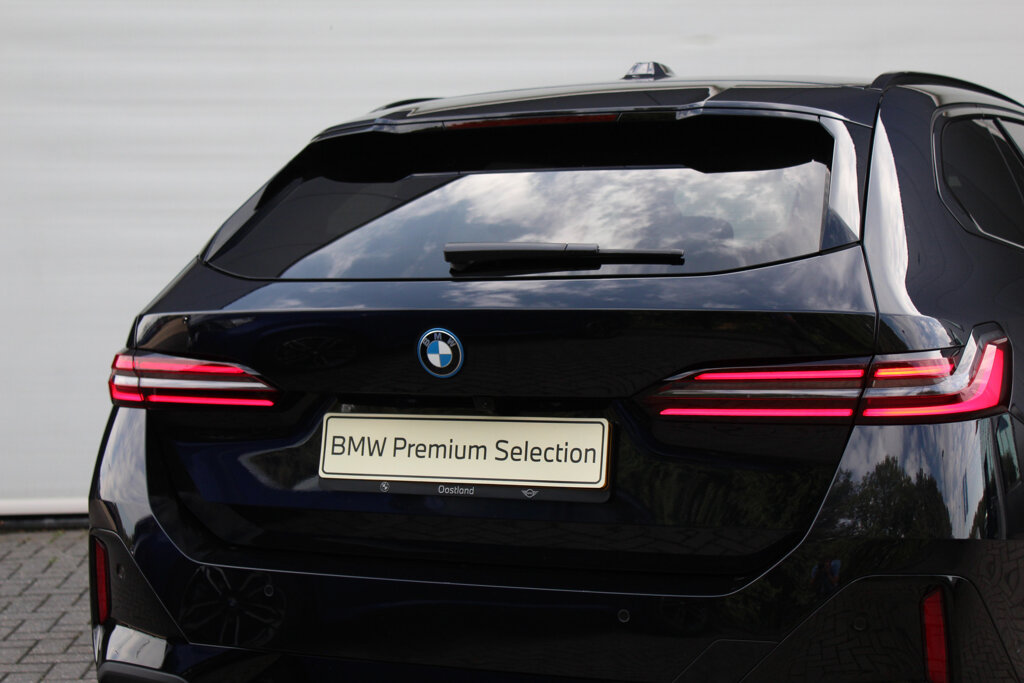 BMW i5 20