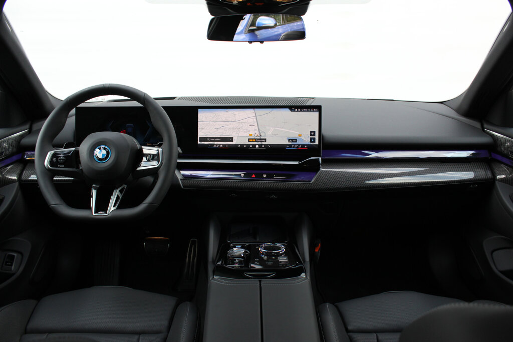 BMW i5 35