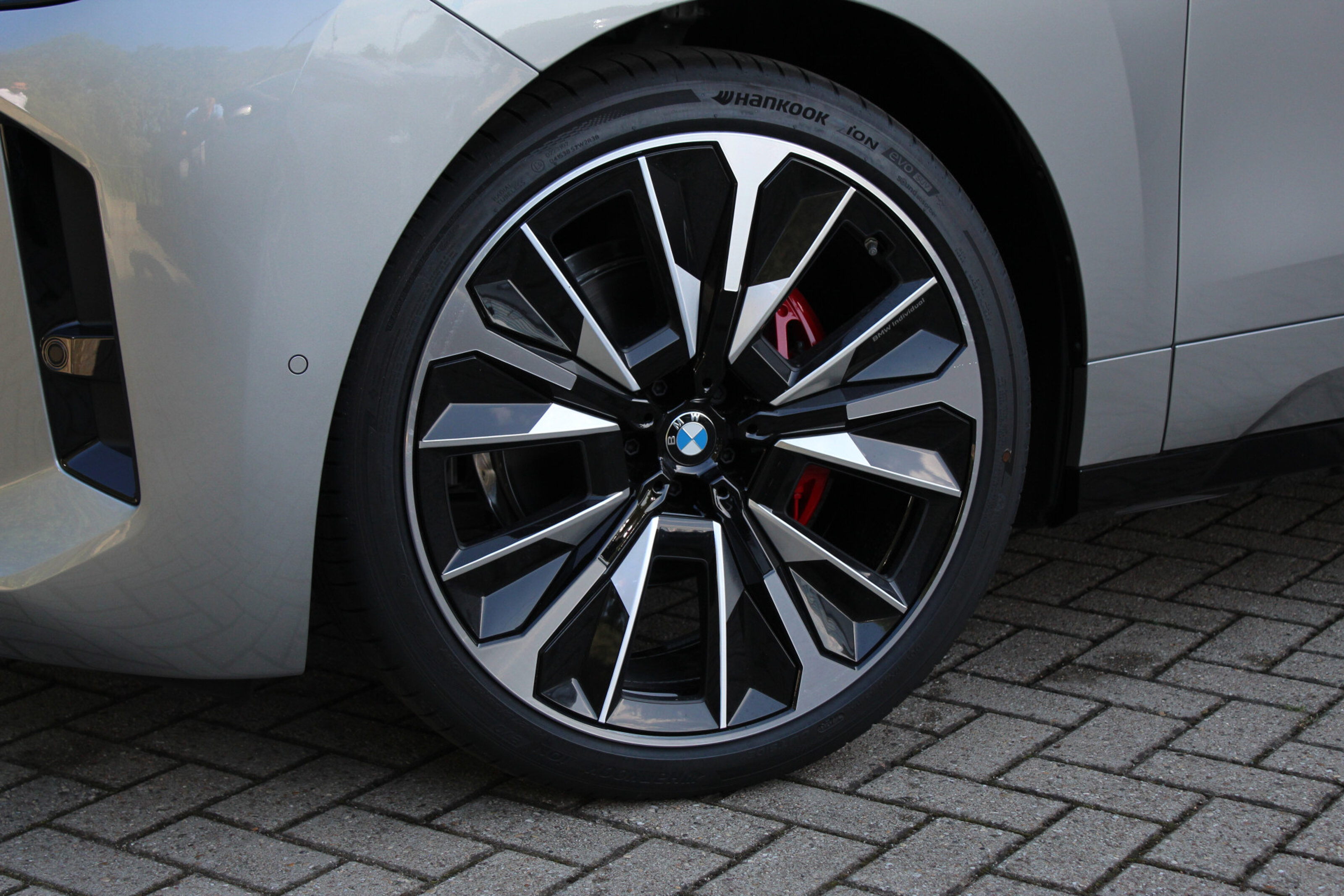 BMW iX xDrive45 M Sport