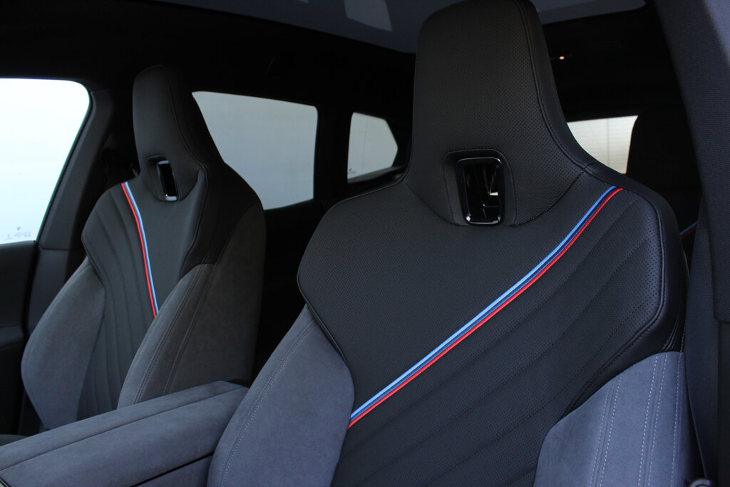 BMW iX 9