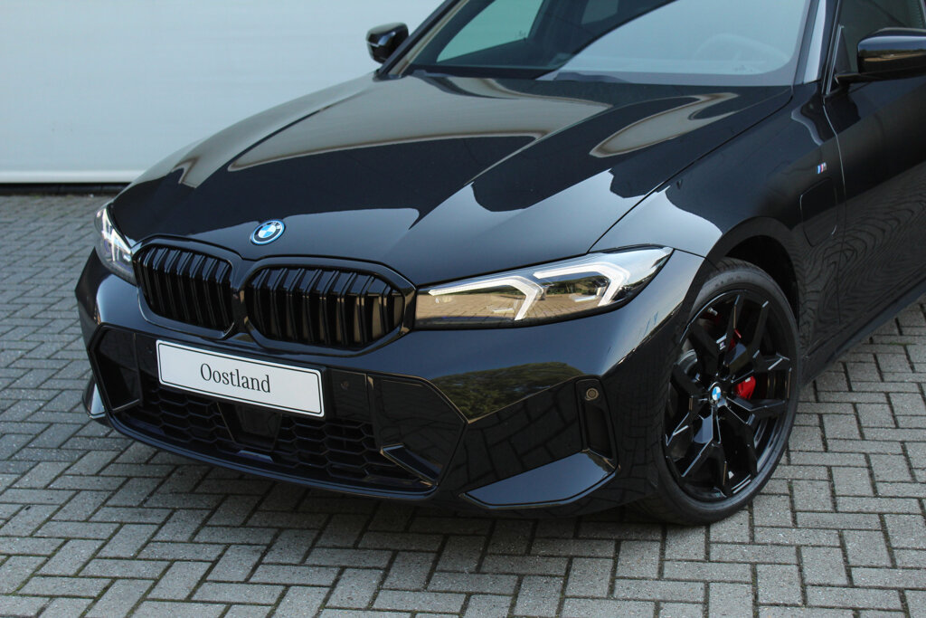 BMW 3 Serie 8