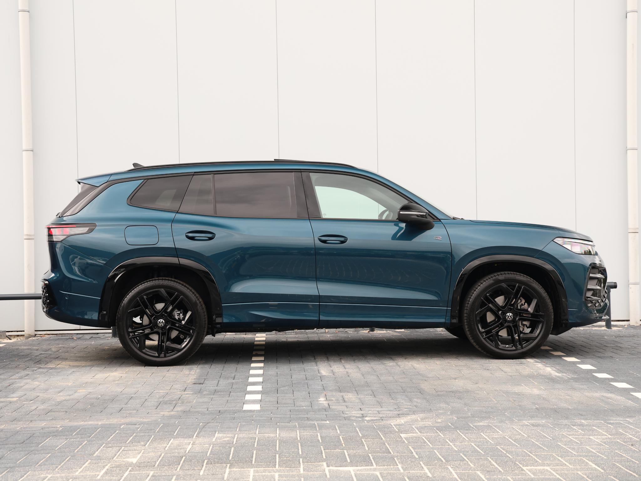 Volkswagen Tayron R-Line Edition 1.5 eHybrid 204 PK - Afbeelding 2