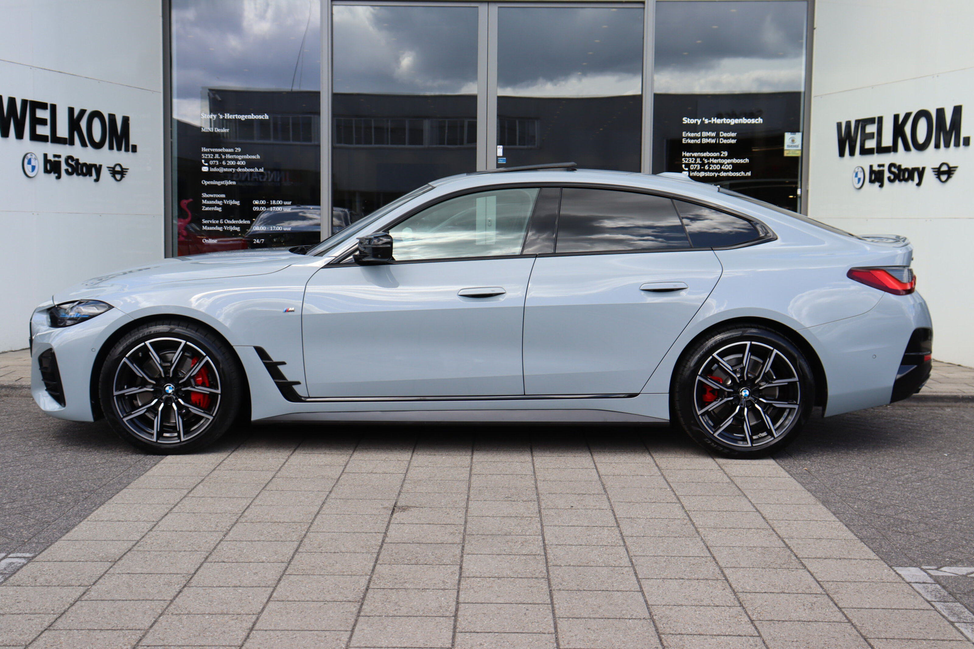 BMW 4 Serie Gran Coupé M440i xDrive High Executive Automaat