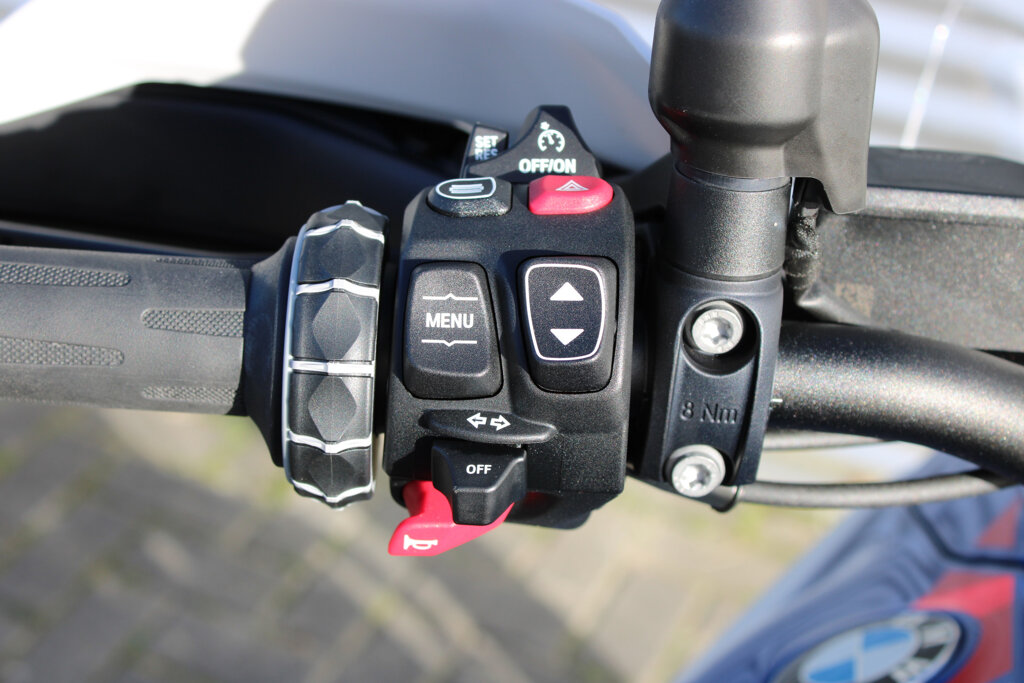 BMW R 1300 GS 10