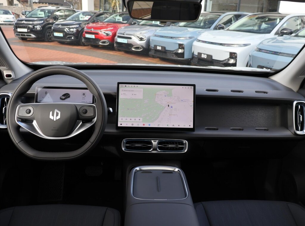 Leapmotor B10 EV 67,1 kWh 218PK Automaat Design, Rijklaarprijs | 360 Camera | Stoelventilatie | Panoramadak | Adaptieve Cruise Control - Afbeelding 5