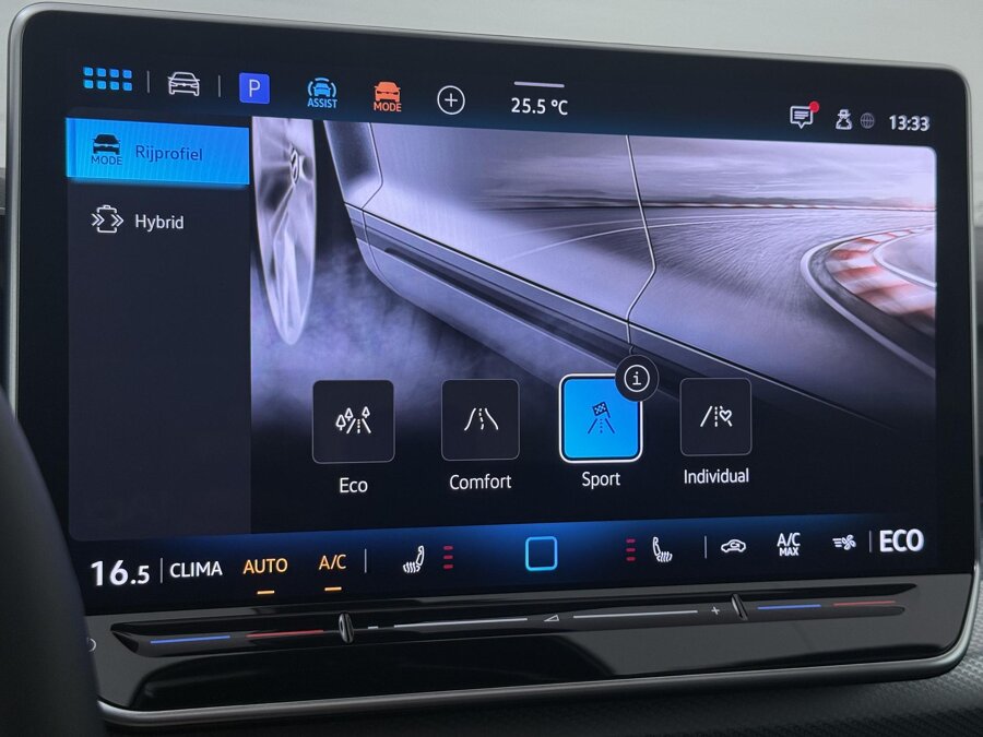 Volkswagen Golf 1.5 eHybrid Life