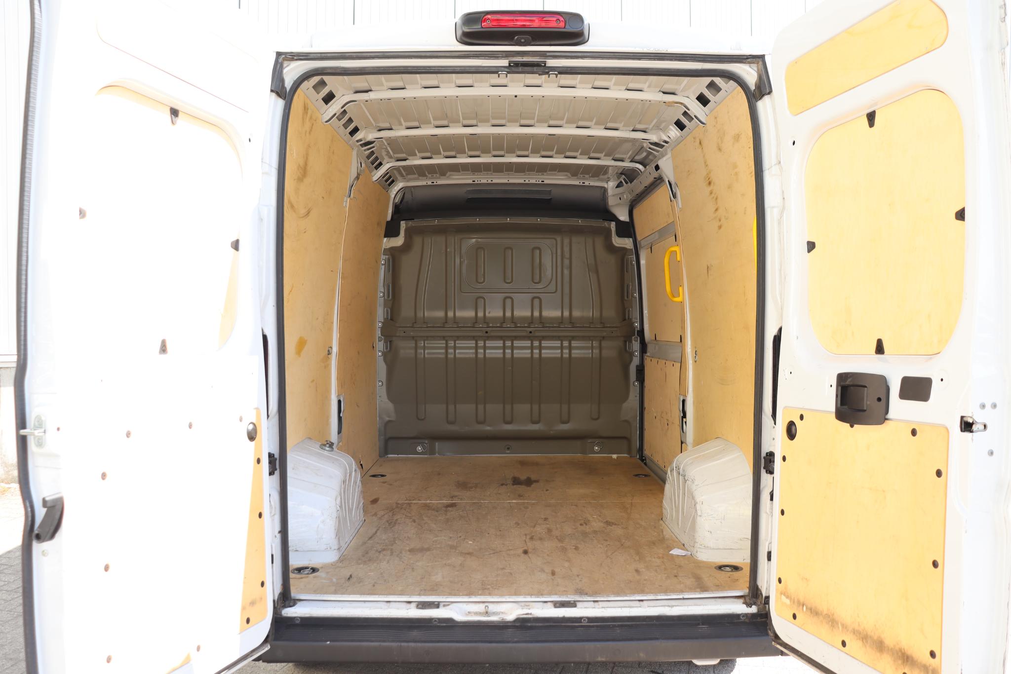 Opel Movano (22)
