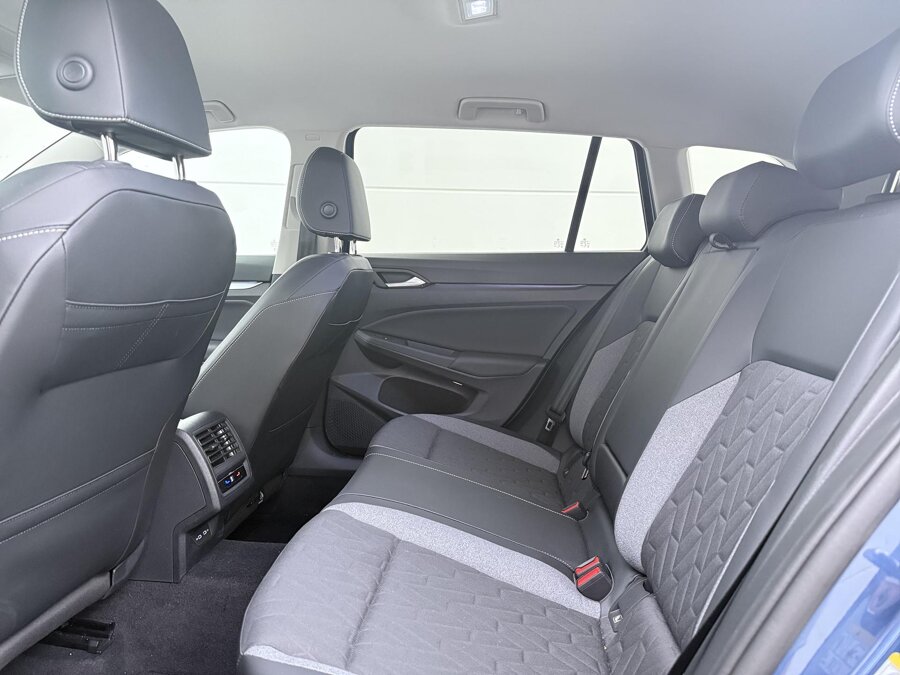 Volkswagen Golf Variant 1.5 TSI Life
