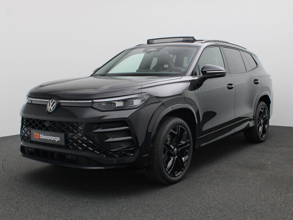 Volkswagen Tayron 1.5 eHybrid R-Line Edition 272PK DSG Panoramadak, Trekhaak, Head-Up Display, Black Style, 20" LM Velgen, 360gr. Camera, Harman Kardon Audio, Side Assist - Afbeelding 2