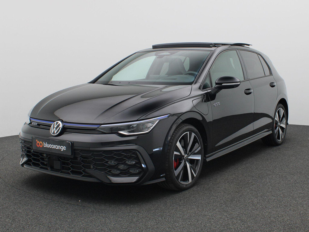 Volkswagen Golf 1.5 eHybrid GTE 272 PK SOH 100%, Panorama Dak, Head-up Display, Dodehoek Detectie, Keyless, Matrix Led, Stoelverwarming, Trekhaak - Afbeelding 2