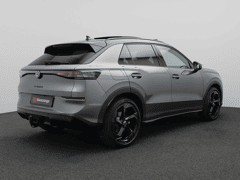 Volkswagen T-Roc 1.5 eTsi R-Line First Edition 150PK DSG Pano-Schuifdak, Trekhaak, Black Style, 20" LM Velgen, Keyless, Side Asisst, Matrix LED-Verlichting, Achteruitrijcamera - Afbeelding 4