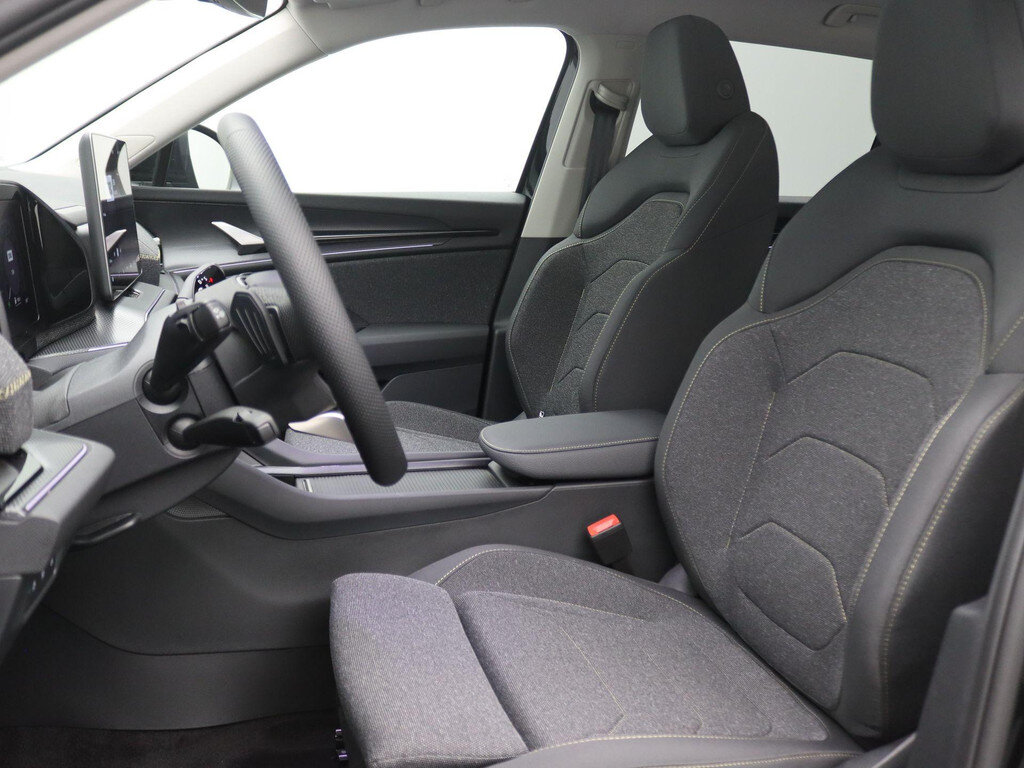 Skoda Kodiaq 1.5 TSI MHEV Business Edition Plus 7p. 150PK DSG Matrix led, Trekhaak, Panoramadak, Adaptive cruise met travel assist, Side assist, Achteruitrijcamera, Stuur-stoelverwarming, Keyless, Alarm, 19" licht - Afbeelding 5