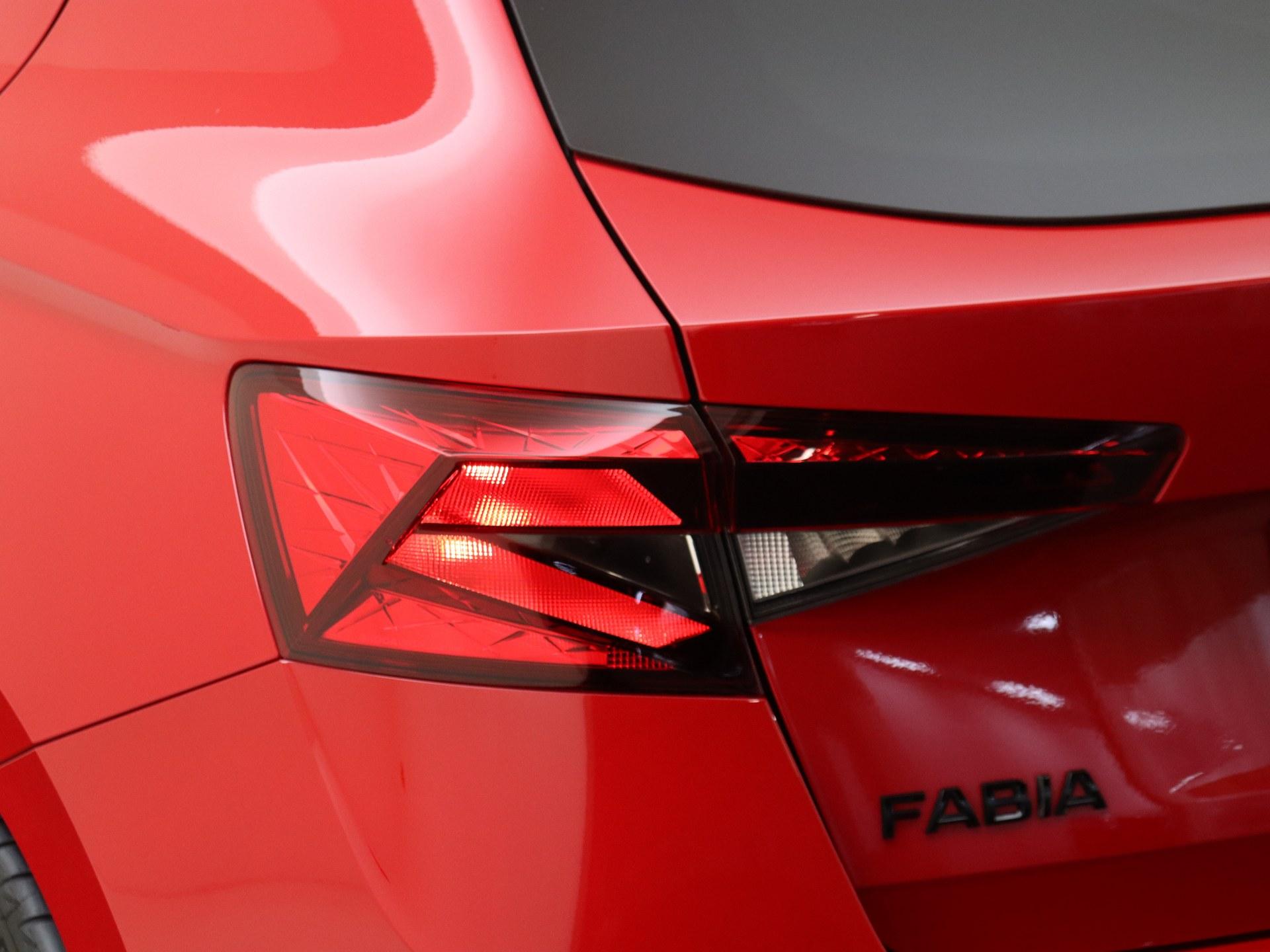 Skoda Fabia 1.0 TSI Monte Carlo - Afbeelding 4