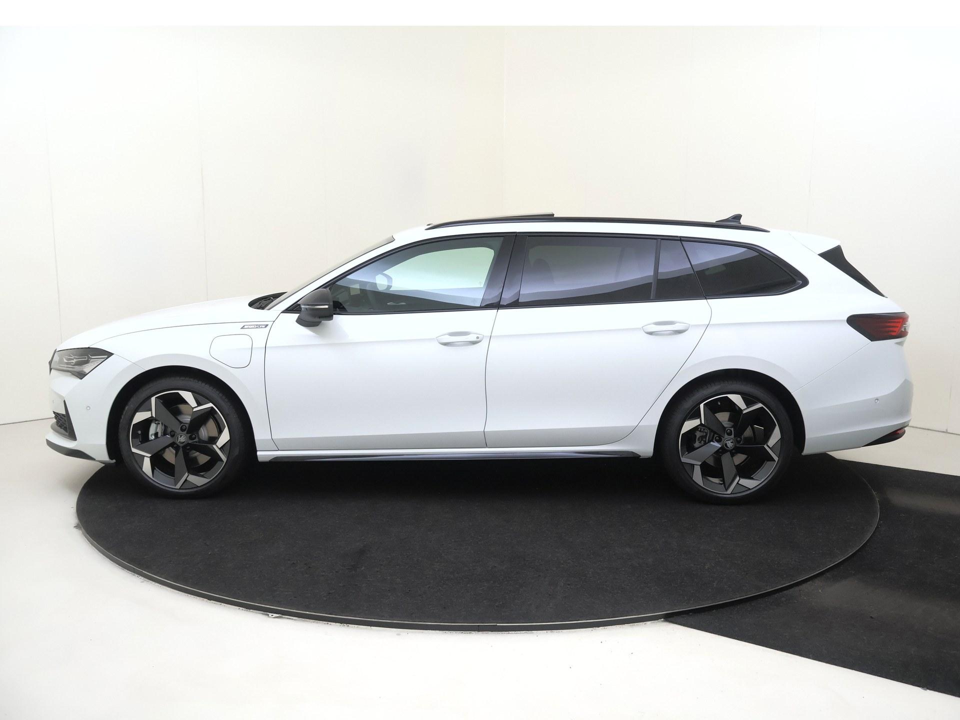 Skoda Superb Combi 1.5 TSI PHEV Sportline Business - Afbeelding 2