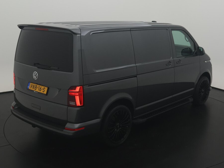 Volkswagen Bedrijfswagens Transporter 2.0 TDI 150 PK DSG L1H1 28 Bulli