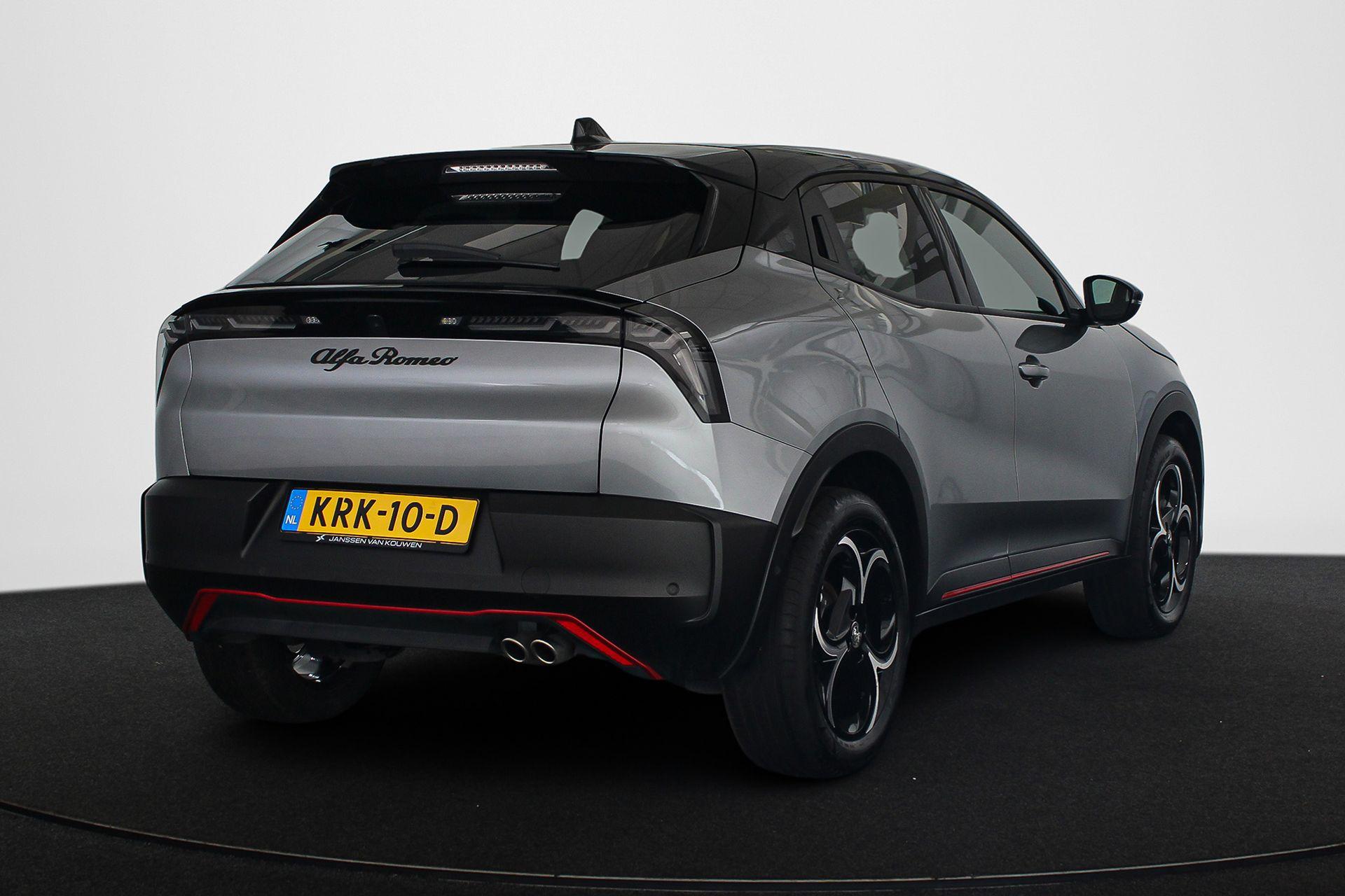 Alfa Romeo Junior 1.2 Turbo Hybrid Ibrida Speciale - Afbeelding 3