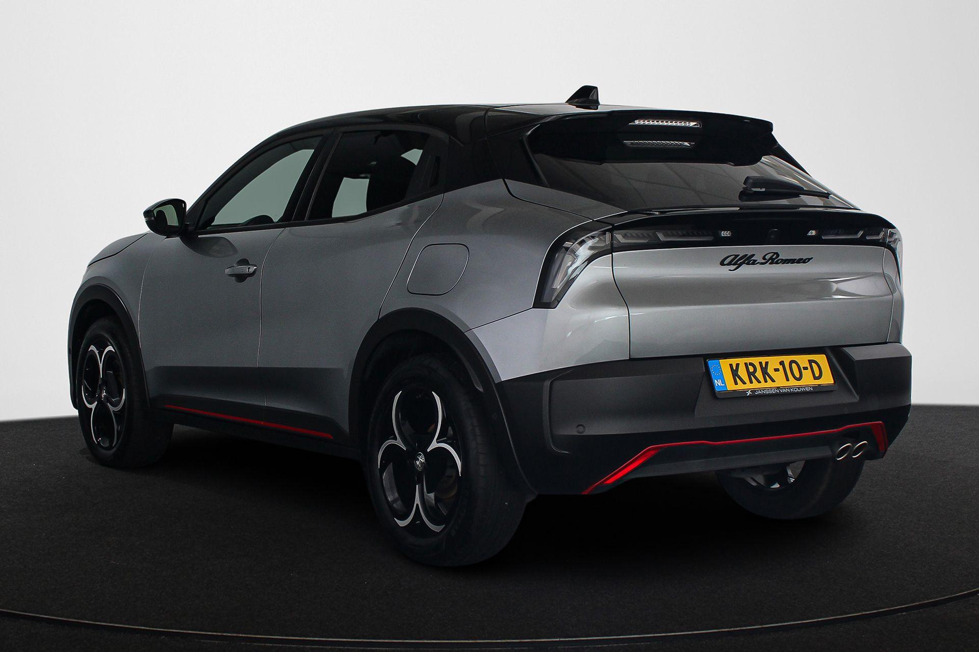 Alfa Romeo Junior 1.2 Turbo Hybrid Ibrida Speciale - Afbeelding 4