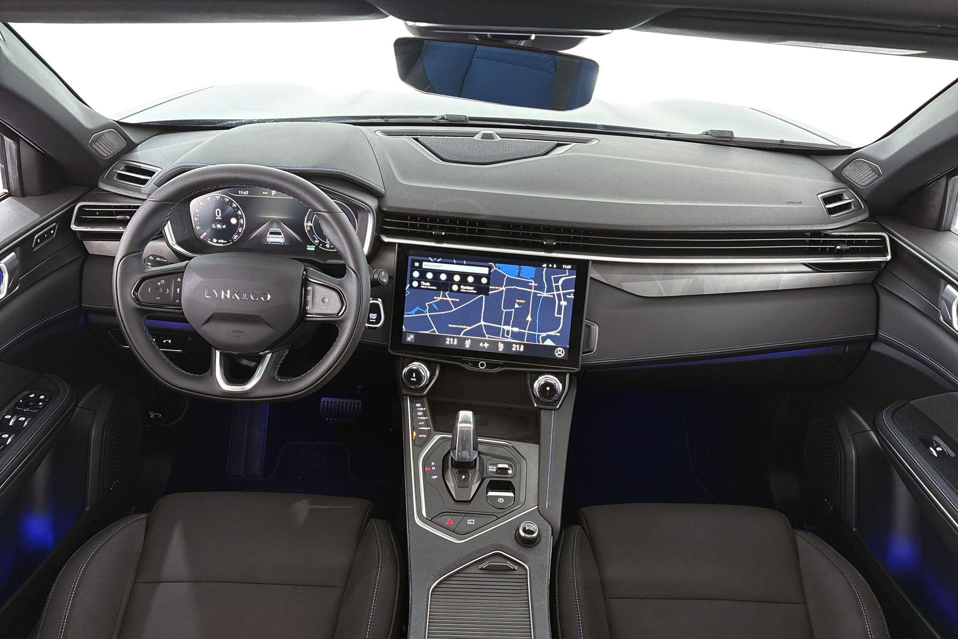 Lynk & Co 01