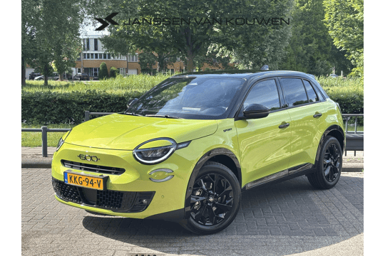 Fiat 600e SPORT 54 kWh