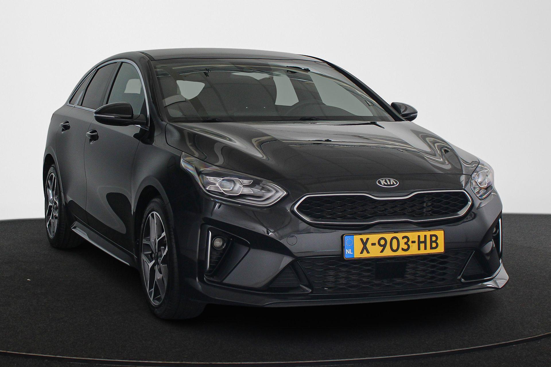 Kia Proceed