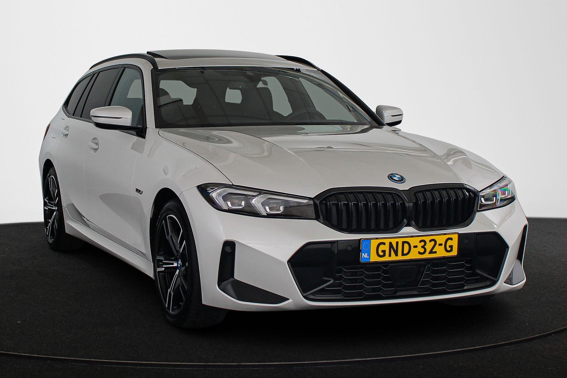BMW 3 Serie Touring 320e - Afbeelding 2