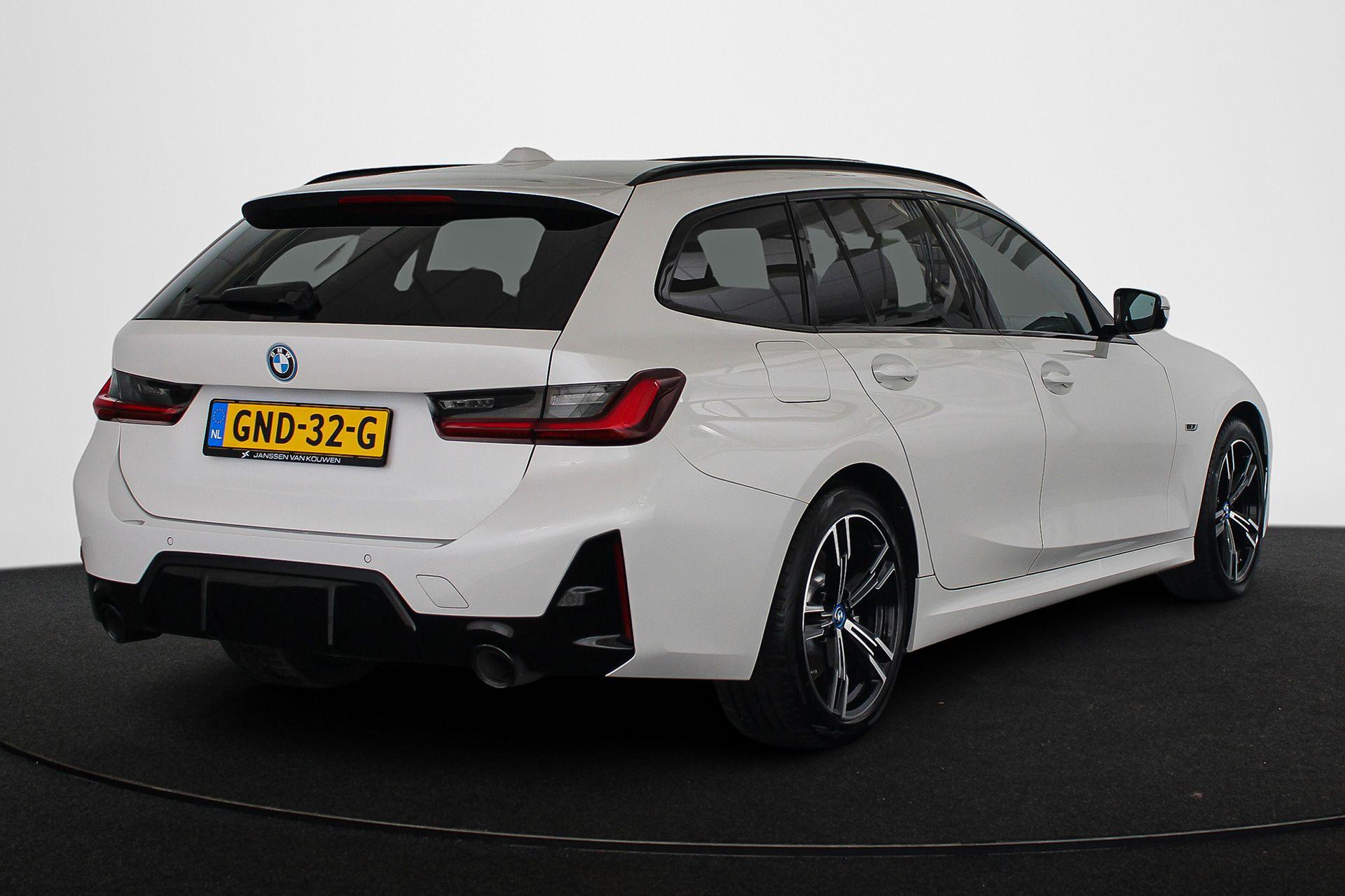 BMW 3 Serie Touring 320e - Afbeelding 3