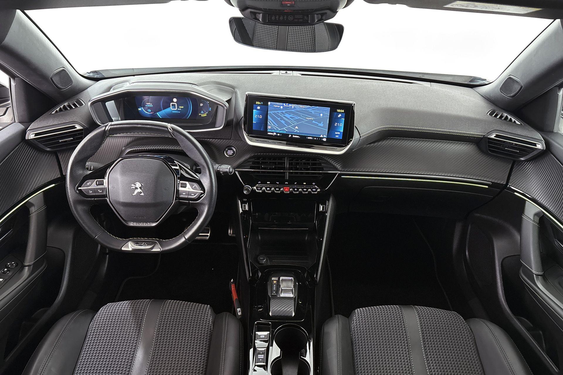Peugeot e-2008