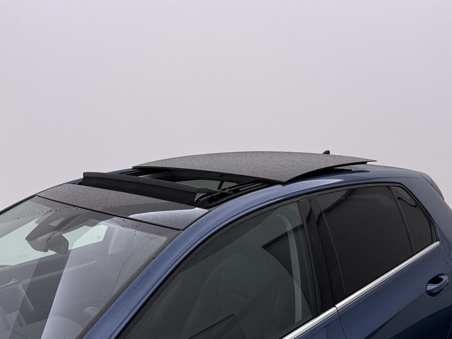 Volkswagen Golf 1.5 eHybrid Style